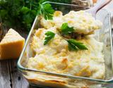 Bacalhau com batatas e molho branco