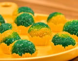 Brigadeiro para a Copa do Mundo com açúcar colorido verde e amarelo