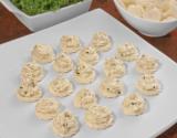 Canapés de frango recheado