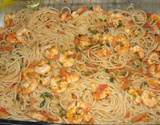 Macarrão com camarão delicioso