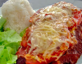 Filé de frango à parmegiana