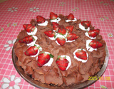 bolo de brigadeiro com morangos