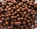 Carrapinha (amendoim coberto com chocolate)
