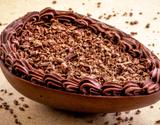 Ovo de Páscoa Crocante com Recheio de Brigadeiro Cremoso