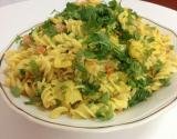 Macarrão com bacalhau mediterrâneo