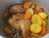 Frango com cenoura e batata na pressão