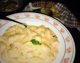 Macarrão com queijo cremoso na pressão