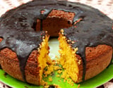 Bolo de cenoura igual de vó com cobertura de chocolate durinha