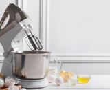 Batedeira por menos de R$ 100! Esse é o eletrodoméstico que você precisa ter na sua cozinha