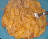 Macarrão com frango na panela de pressão
