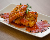 Peixe ensopado ao molho vermelho
