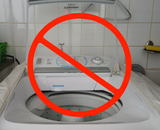 Veja por que você nunca deve deixar a porta da máquina de lavar aberta quando não estiver lavando