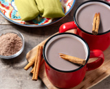 A bebida mexicana feita a base de milho perfeita para os dias frios e que oferece benefícios para a saúde