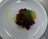 Peito de pato com molho de laranja