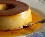 Pudim de leite condensado fácil e rápido! 3 acessórios de cozinha que vão te ajudar a preparar a sobremesa