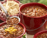 Noite do chili: Saiba mais sobre o prato mexicano e quais itens você precisa para prepará-lo!