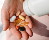 Após os 40, essas são as vitaminas que realmente fazem diferença na luta contra o envelhecimento