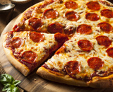 Sobrou pizza? Aprenda a requentá-la sem deixá-la borrachuda