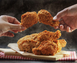 Crocante por fora e suculento por dentro: os truques um frango frito perfeito