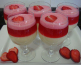 Sobremesa de gelatina com creme de leite e leite condensado do TudoGostoso: aprenda a receita deliciosa!
