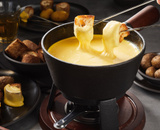 Veja 5 opções de máquina de fondue para aproveitar no inverno