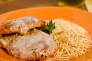 Filé de frango à parmegiana