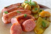 Linguiça ao forno com batatas