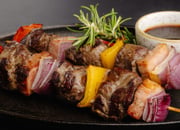 Espetinhos de carne