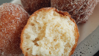 Bolinho de chuva tradicional