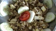 Salada de fígado de galinha