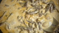 Estrogonofe de carne fácil e rápido