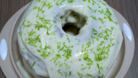 Bolo verde de limão