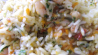 Arroz à grega com camarão