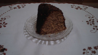 Bolo de café com cobertura de chocolate