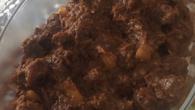 Carne guisada de panela com batatas