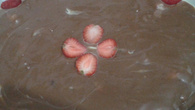 Gelado de morango com chocolate