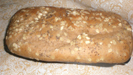 Pão fofinho de farinha integral de liquidificador