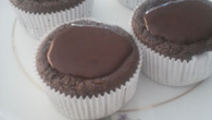 Bolo de alfarroba e amêndoas
