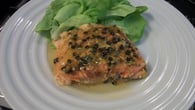 Salmão ao molho de maracujá