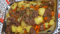 Carne de panela com legumes