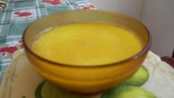 Panna Cotta de Iogurte com calda de laranja