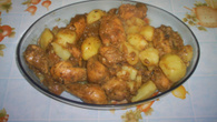 Frango de panela com batatas à moda Rosimeire maravilhoso