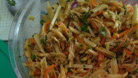 Salada de frango com macarrão