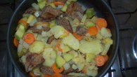 Carne com legumes