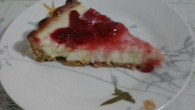 Cheesecake com cobertura de morango