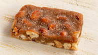 Pé de moça com leite condensado cremoso que derrete na boca