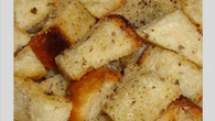 Croutons com pão Italiano do Lúcio Cezar