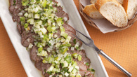 Carne fria com vinagrete verde