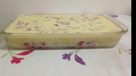 Torta de leite ninho e morango