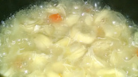 Sopa de Capeletti de Frango